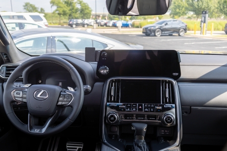 Brodit ProClip, Lexus LX Series 22- ryhmässä Autohifi / Mikä sopii autooni / Lexus @ BRL (240856067)
