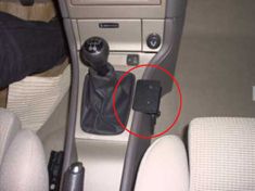 Volkswagen Golf IV 98-03, Konsol ryhmässä Autohifi / Mikä sopii autooni / Volkswagen / Golf / Golf Mk4 1998-2004 / Muut Golf Mk4 1998-2004 @ BRL (240830530)