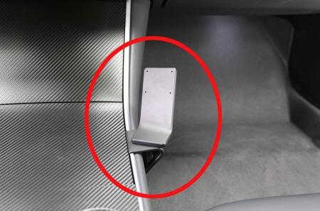 Brodit ProClip, Tesla Model 3 18-20 ryhmässä Autohifi / Mikä sopii autooni / Tesla / Model 3 / Model 3 2017-2024 @ BRL (240835466)