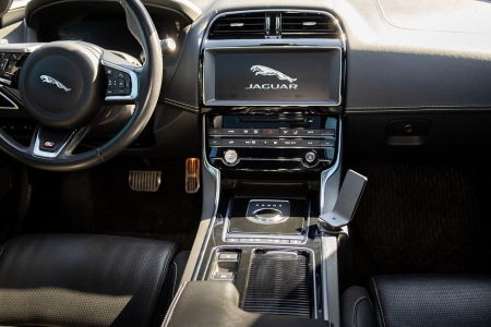Brodit ProClip, Jaguar XE 19-20 ryhmässä Autohifi / Mikä sopii autooni / Jaguar @ BRL (240836140)