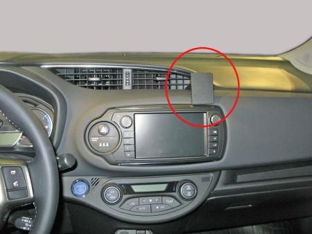 Toyota Yaris 15-, Centrerad, Höger ryhmässä Autohifi / Mikä sopii autooni / Toyota / Yaris / Yaris 2017-2020 @ BRL (240855082)