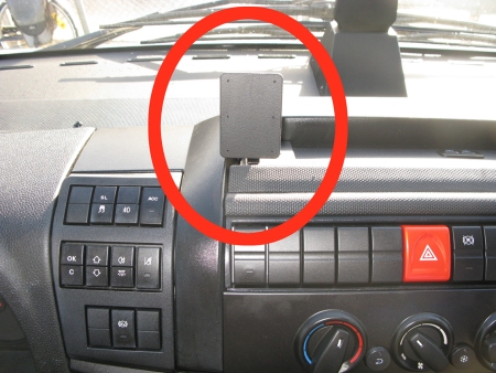 Brodit ProClip, Iveco Euro Cargo 16-18 ryhmässä Autohifi / Mikä sopii autooni / Iveco Daily @ BRL (240855477)