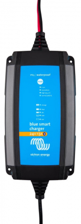 Victron Blue Smart IP65 batteriladdare 13A, 24V ryhmässä Autohifi / Tarvikkeet / Akkulaturit @ BRL Electronics (421VBSIP652413)