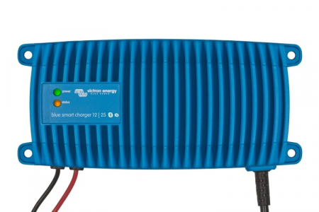 Victron Blue Smart IP67 vattentät batteriladdare 25A, 12v ryhmässä Autohifi / Tarvikkeet / Akkulaturit  @ BRL Electronics (421VBSIP671225)