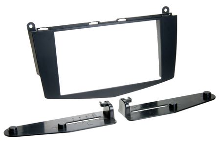 Stereoram 2-din Mercedes C-klass 2007- ryhmässä Autohifi / Mikä sopii autooni / Mercedes / C-luokka / C-luokka 2008-2014 W204 @ BRL Electronics (700381190321)