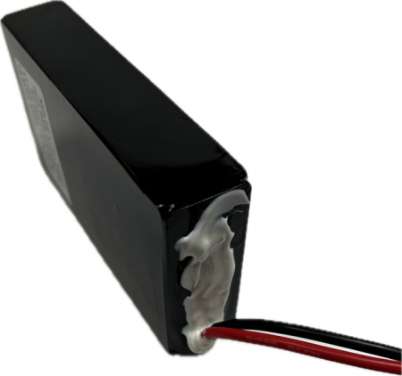 Li-ion värsting vap batteri 16,8volt BMS 12Ah till E406k/E405k lyser 1h 50min till tripplkittet ryhmässä Autohifi / LED-valaistus / Enduro / Akut @ BRL Electronics (871LIION12SLIM)