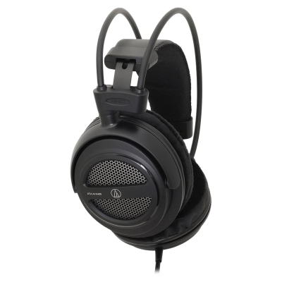 Audio Technica ATH-AVC500 suljetut over-ear-kuulokkeet