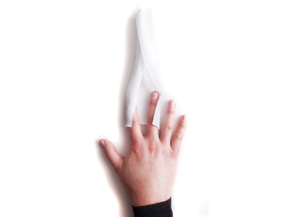 Självslutande kabelstrumpa Svart