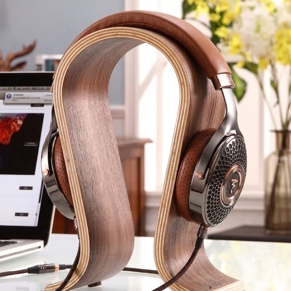 Norstone Wooden Headphone Stand, kuuloketeline pähkinäpuusta
