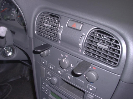 Brodit Vahvistettu ProClip, Volvo S40/V40 01-03