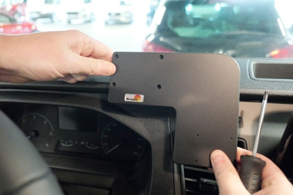 Brodit Vahvistettu ProClip, Ford Transit/Transit Custom 18-24