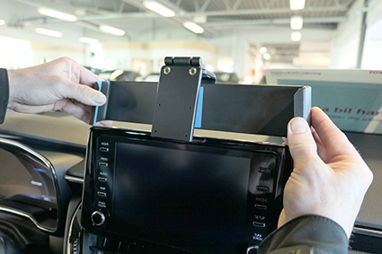 Brodit Vahvistettu ProClip, Suzuki Swace 19-24