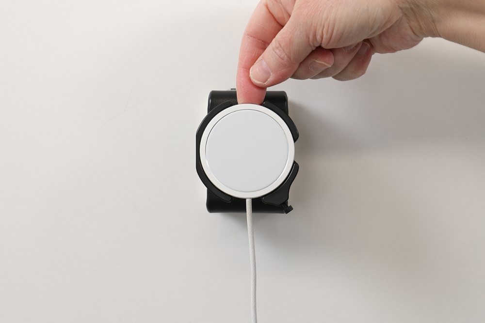 Brodit Kiinnike pallonivelellä, Apple iPhone 12/12 Mini/12 Pro/12 Pro Max/13/13 Mini/13 Pro/13 Pro Max/14/14 Plus yms.