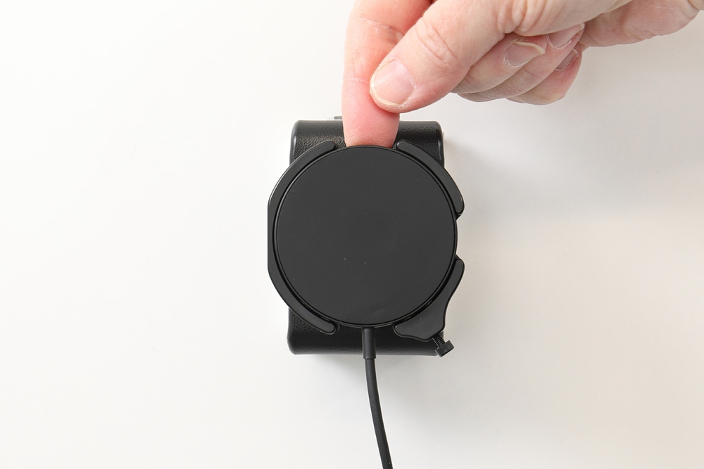 Brodit Kiinnike pallonivelellä, Apple iPhone 12/12 Mini/12 Pro/12 Pro Max/13/13 Mini/13 Pro/13 Pro Max/14/14 Plus yms.