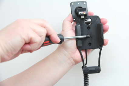 Brodit Aktiivinen pidike tupakansytyttimellä, Nokia 225 