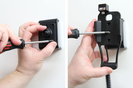 Brodit Aktiivinen pidike tupakansytyttimellä, Nokia 225 