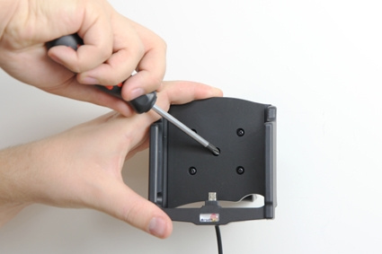 Brodit Aktiv-teline USB-kaapelilla ja tupakansytyttimen adapterilla, Samsung Galaxy Note 4 