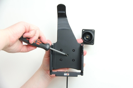 Brodit aktiivinen pidike USB-kaapelilla ja tupakansytyttimen adapterilla, Apple iPhone 6 Plus 