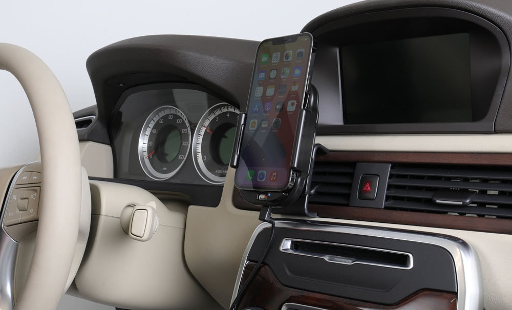 Brodit Qi langaton aktiivinen puhelinteline autolaturilla, Apple iPhone 12 Pro Max