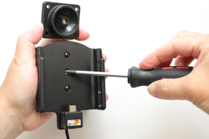 Brodit Aktiv-teline USB-kaapelilla ja tupakansytyttimen adapterilla, Huawei P20 