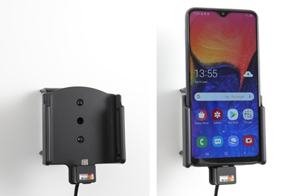 Brodit Aktiivinen pidike USB-kaapelilla ja tupakansytyttimen adapterilla, Samsung Galaxy A10 (SM-A105) 