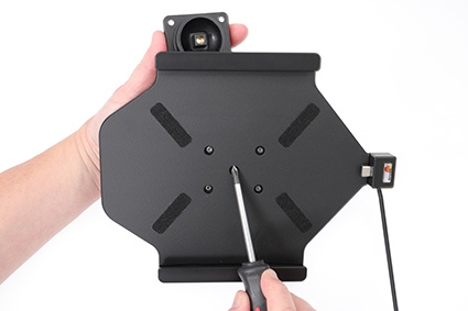 Brodit aktiivinen pidike USB-kaapelilla ja tupakansytyttimen adapterilla, Lenovo Tab K10 TB-X6C6F 