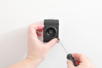 Brodit aktiivinen pidike USB-kaapelilla ja tupakansytyttimen adapterilla, Apple iPhone 13 Pro Max/14 Plus/14 Pro Max