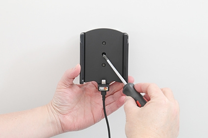 Brodit aktiivinen pidike USB-kaapelilla ja tupakansytyttimen adapterilla, Apple iPhone 13 Pro Max/14 Plus/14 Pro Max