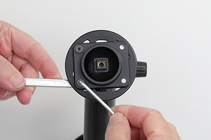 Brodit aktiivinen pidike USB-kaapelilla ja tupakansytyttimen adapterilla, Samsung Galaxy Xcover 6 Pro 