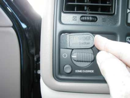 Chevrolet Avalanche 03-06, Vänster