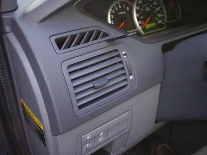 Kia Carens 03-06, Vänster