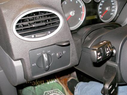 Ford Focus 05-10, Vänster