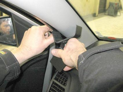 Hyundai i20 09-14, Vänster