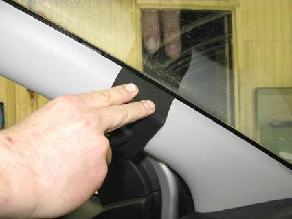 Hyundai i20 09-14, Vänster