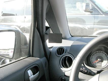 ProClip Monteringsbygel Mitsubishi Colt 09-14, Vänster