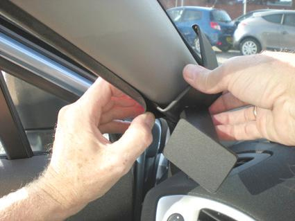 Renault Scénic 10-15, Vänster