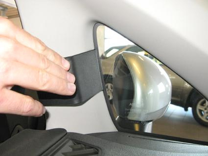 Subaru Trezia 11-14, Vänster