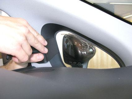 Kia Rio 12-15, Vänster