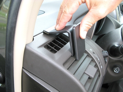 Brodit ProClip, Toyota LandCruiser 150 10-23