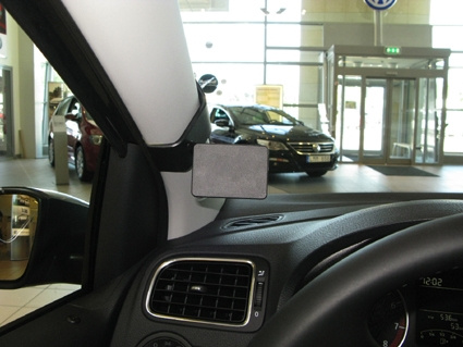 Brodit ProClip, Volkswagen Polo 15-17