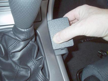 Subaru Outback 04-06, Konsol