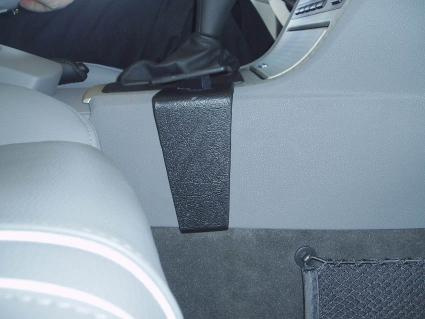 BMW X3 04-10, Konsol