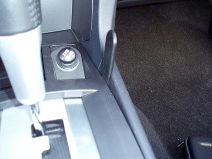 Mitsubishi Lancer 08-15, Konsol