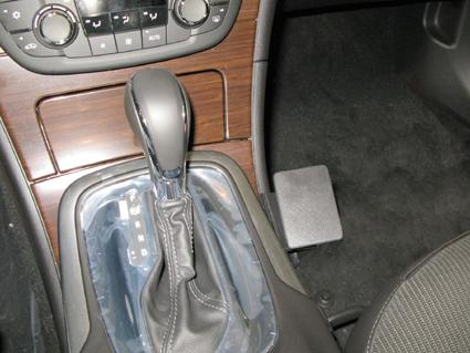 Opel Insignia 09-15, Konsol