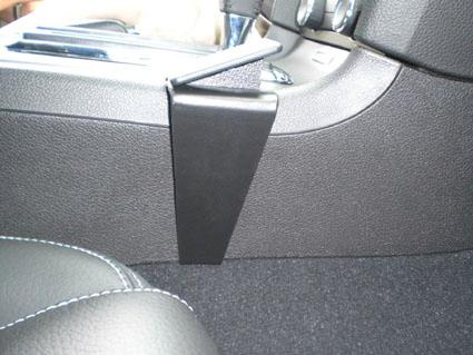 Ford Mustang 10-14, Konsol