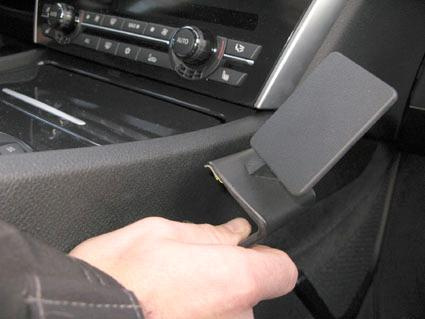 BMW F07 10-15, Konsolplacerad