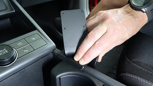 Brodit ProClip, Hyundai Kona Electric 24-