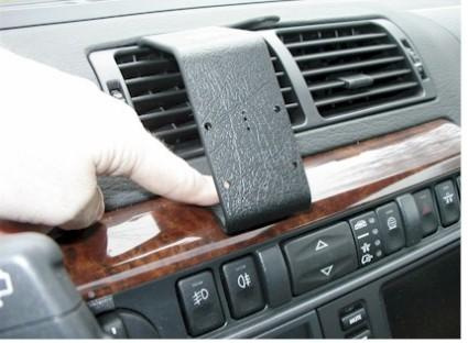 ProClip Monteringsbygel Landrover Range Rover 95-01, Centrerad