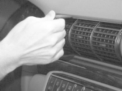 Audi A4 95-01, Centrerad