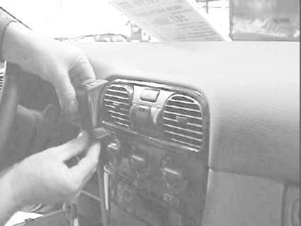 Volvo S40 96-00, Centrerad